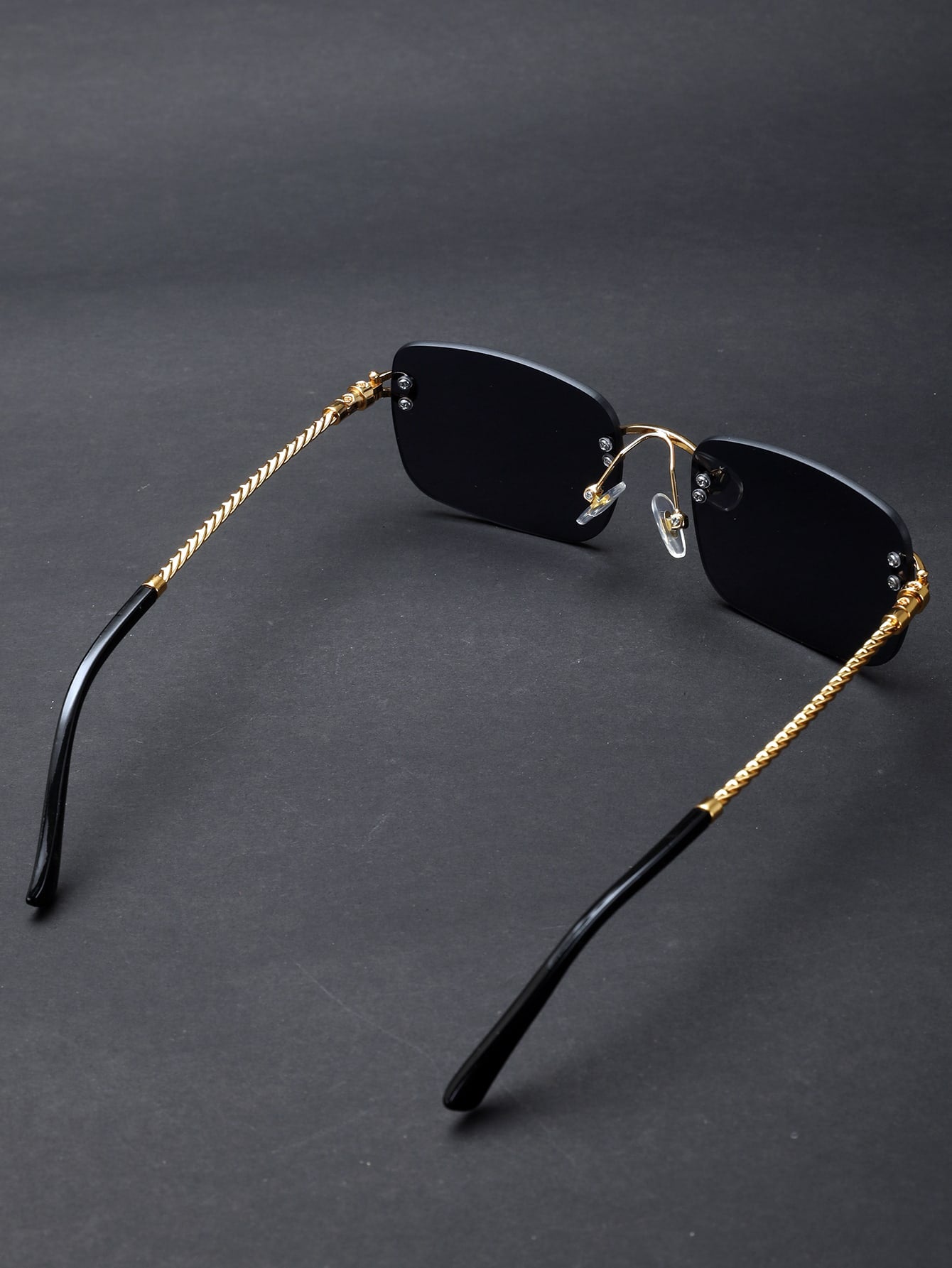 Trendy Square Cut-edge Metal Frame Unisex Sunglasses, Gold