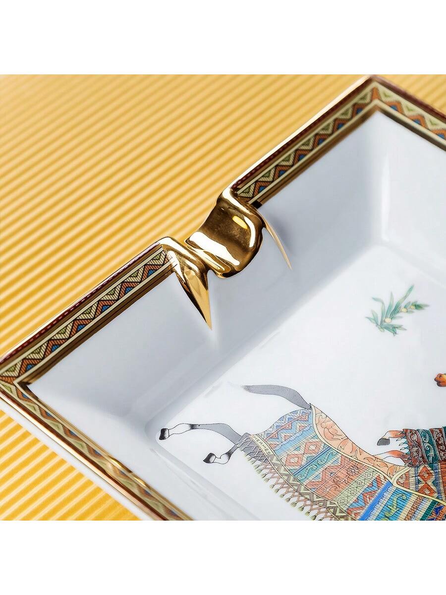 Premium American Style Ceramic Ashtray, painted With 24k Gold